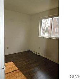 4th image of 6017 William Penn Hwy