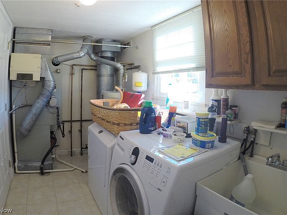 5th image of 7019 Cobblestone Ln
