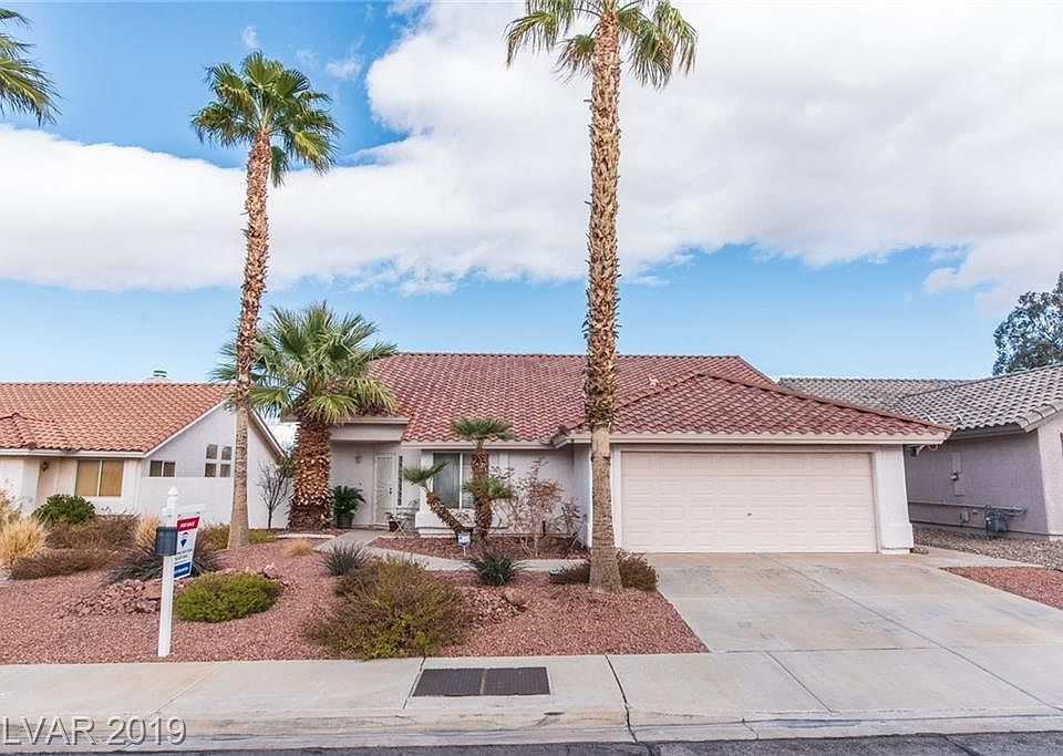 1st image of 858 Coral Cottage Dr