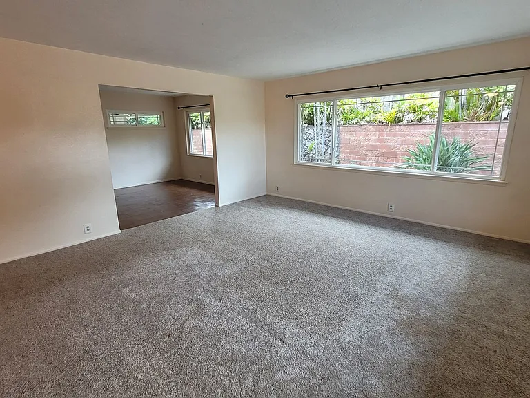 95-034 Kuahelani Ave — Photo 5