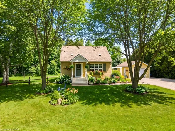 302 Fishers Glen Rd, Norfolk County, ON N0E 1W0