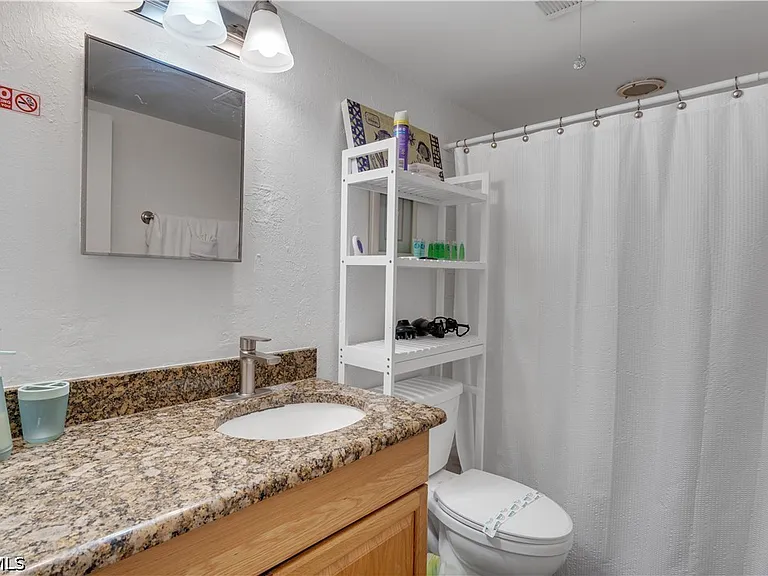 5226 Coronado Pkwy #A — Photo 10