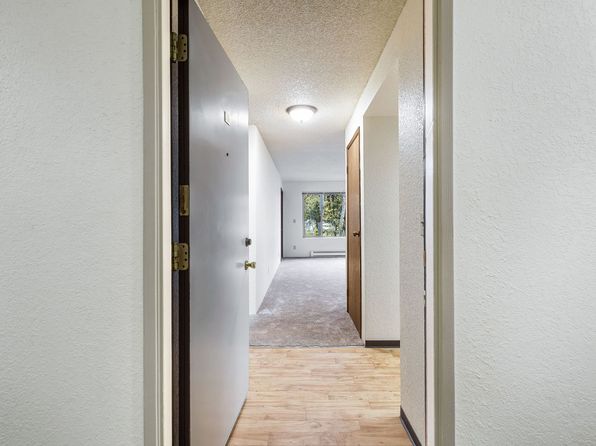 2230 N 106th St APT 204