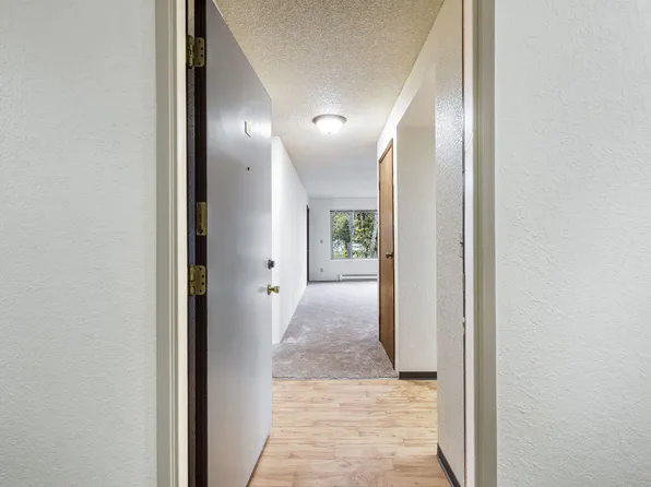 2230 N 106th St APT 204, Seattle, WA 98133