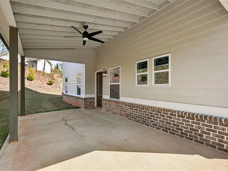 1226 Bloomsbury Ln — Photo 6