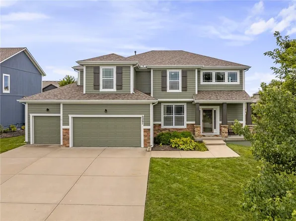 2297 W Park St, Olathe, KS 66061