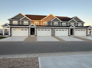 4727 Bellflower Dr #2, Deforest, WI 53532