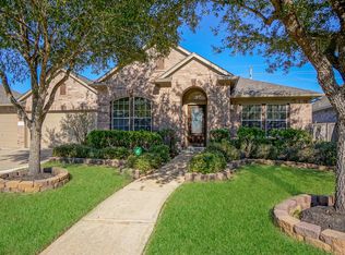 8111 Ravens Gate Ln, Richmond, TX 77406