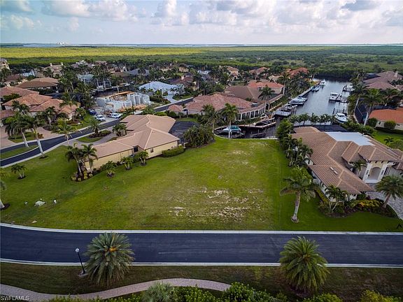 3rd image of 5636 Harbour Preserve Cir