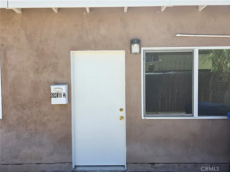 6911 Baird Ave #1/2 — Photo 15