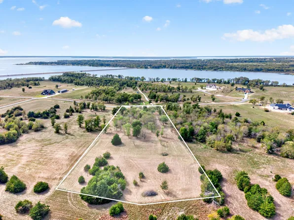 191 Lago Vista Dr, Pt, TX 75472