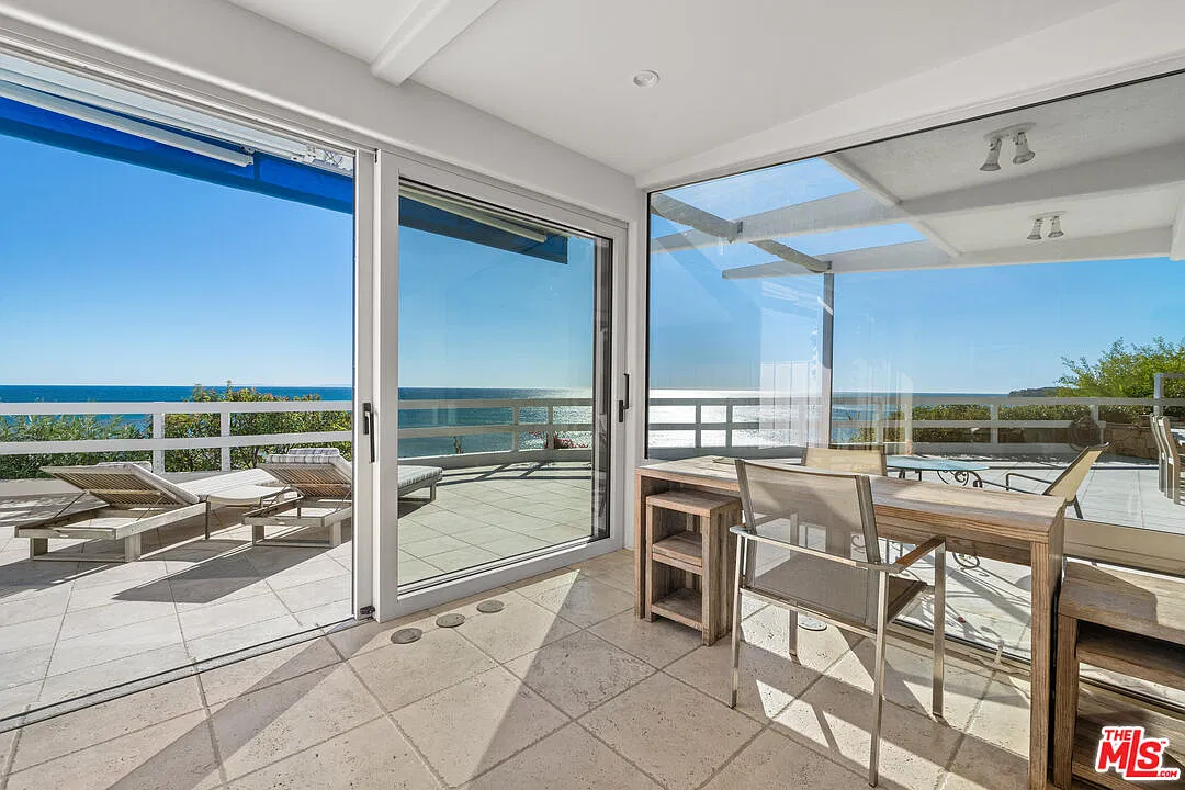 1 bed, 2.0 bath, 1445 sqft, $15,000 — Photo 4