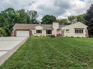 1098 Bay Rd, Webster, NY 14580