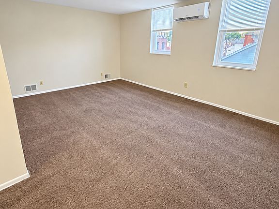 3rd image of 321 Ella St #13