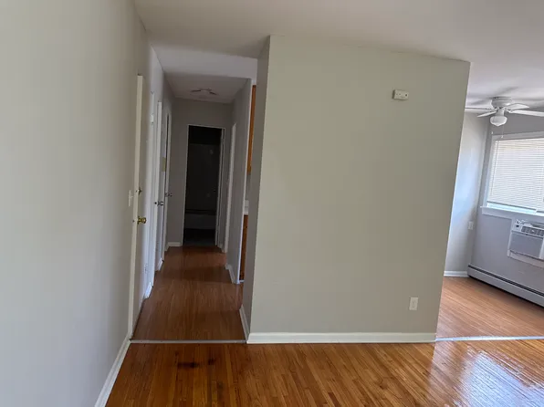 3100 19th Ave S APT 8, Minneapolis, MN 55407