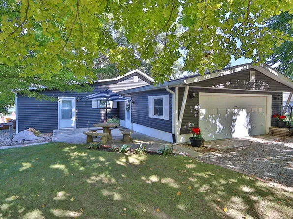 3097 E Stahl Rd, Monon, IN 47959
