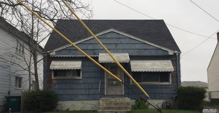 1st image of 5 Wood Ave