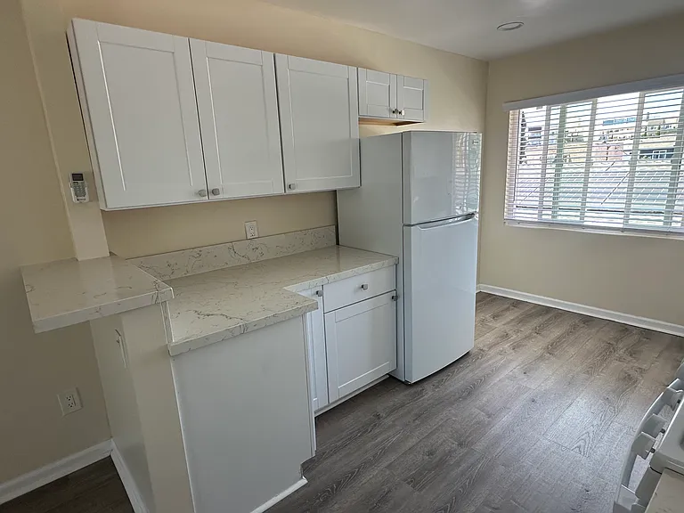 4118 Arizona St #1/2 — Photo 14