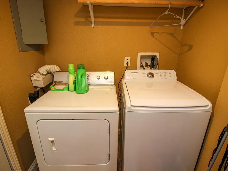 405 Mimosa Ct #5 — Photo 17