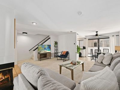 4575 Chateau Dr, San Diego, CA, 92117