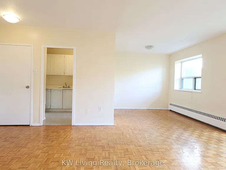 480 Lakeshore Rd E #301 — Photo 15