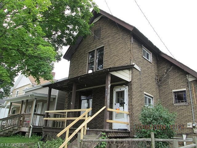 1st image of 525 Columbia St