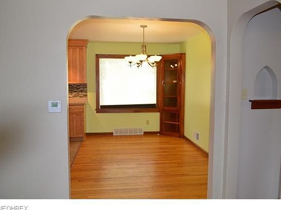 4th image of 1670 Gasche St