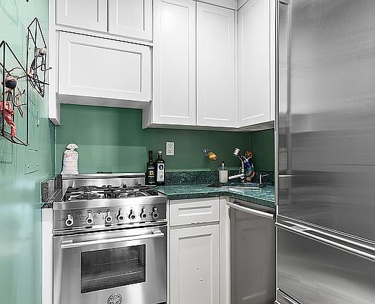 3rd image of 42 E 73rd St APT 4-A