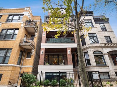 729 W Barry Ave #Penthouse, Chicago, IL, 60657