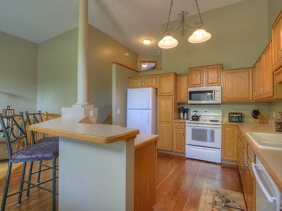 Beautiful kitchen with plenty of counter and cabinet space for everything you need.