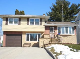 113 Wayland St, Beaver Dam, WI 53916