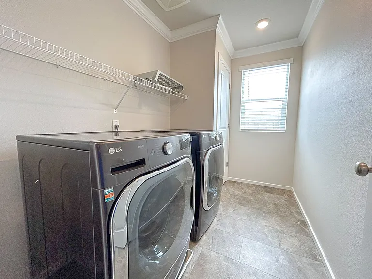 497 Himalaya St NE — Photo 24