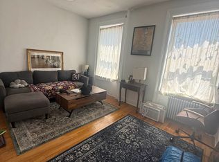 364 Broadway #4, Brooklyn, NY 11211