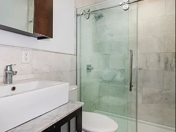 5th image of 418 W 49th St #3E