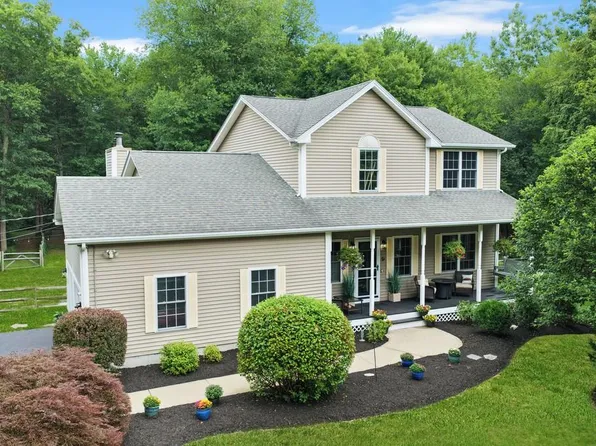 5 Christopher Rd, Westerly, RI 02891