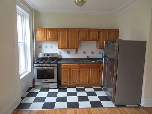 Rented by Space Real Estate | media 27