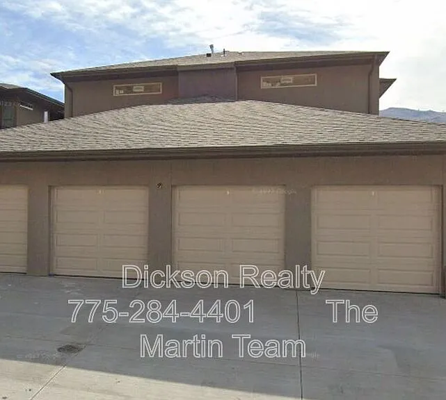 760 Bluffs Ct #101 — Photo 3