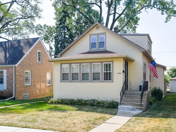 7655 W Farragut Ave, Chicago, IL 60656