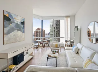 77 Greenwich Street 21B image 1 of 11