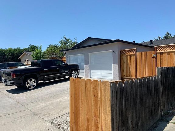 2nd image of 2433 Clyda Dr