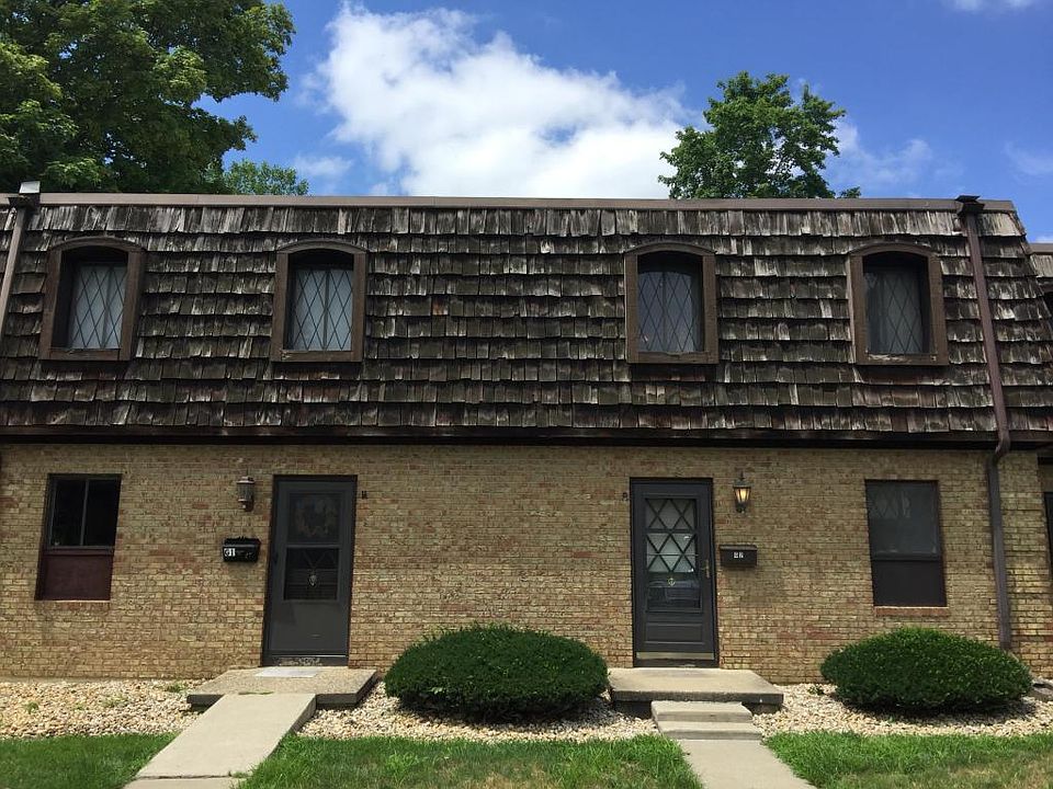 1st image of 625 Country Club Dr APT G2