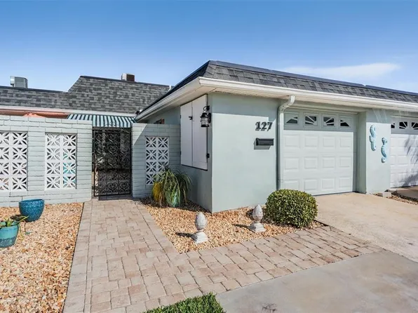 127 Boca Ciega Point Blvd N, Saint Petersburg, FL 33708