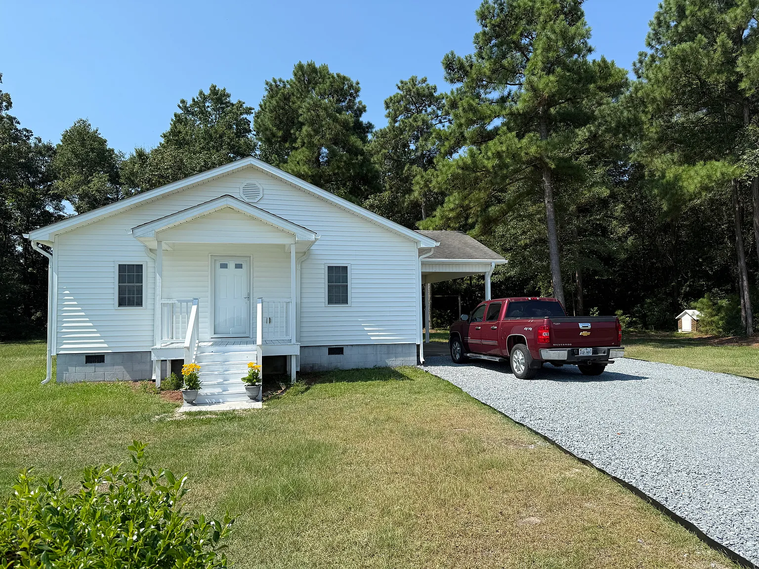2 bed, 900 sqft, $1,500 — Photo 2