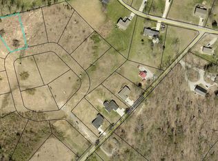 6 Bellwood Ln, Keavy, KY 40737