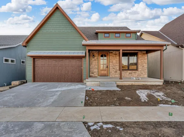 5629 Johnson Dr, Lawrence, KS 66049