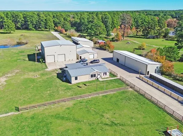 183 Mathis Dairy Road, Huntsville, TX 77340