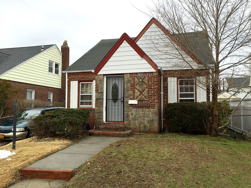 1st image of 227 St 115 Ave