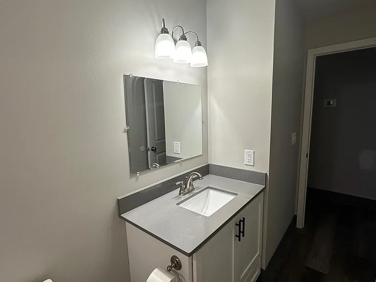 1724 Highland Way #1-4 — Photo 5