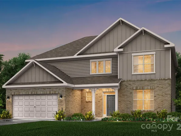 3303 Meadow Wood Ct, Maiden, NC 28650