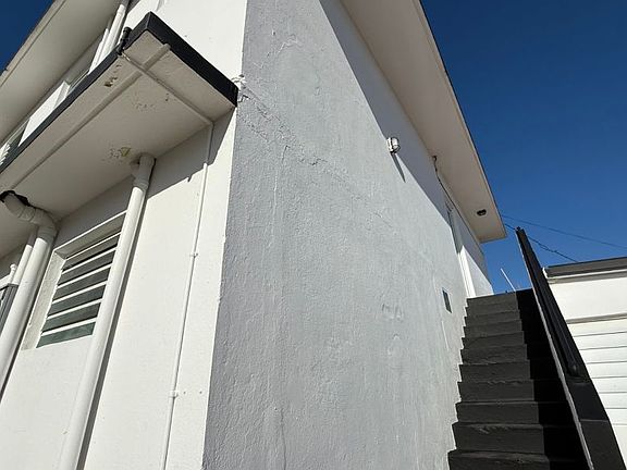 2nd image of Urb Puerto Nuevo Calle 2 NE APT 1014-1